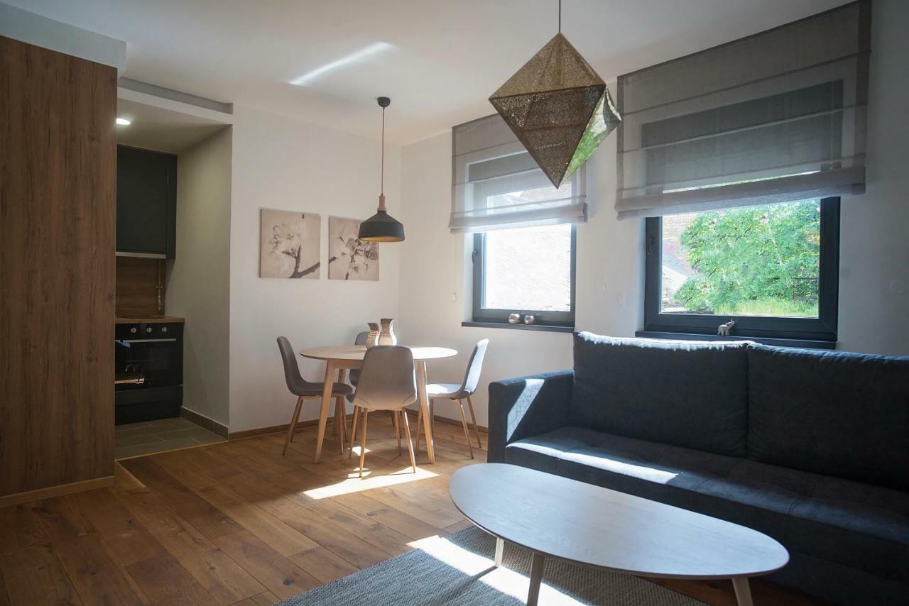 Luna Deluxe City Center & Free Parking Сараєво Екстер'єр фото